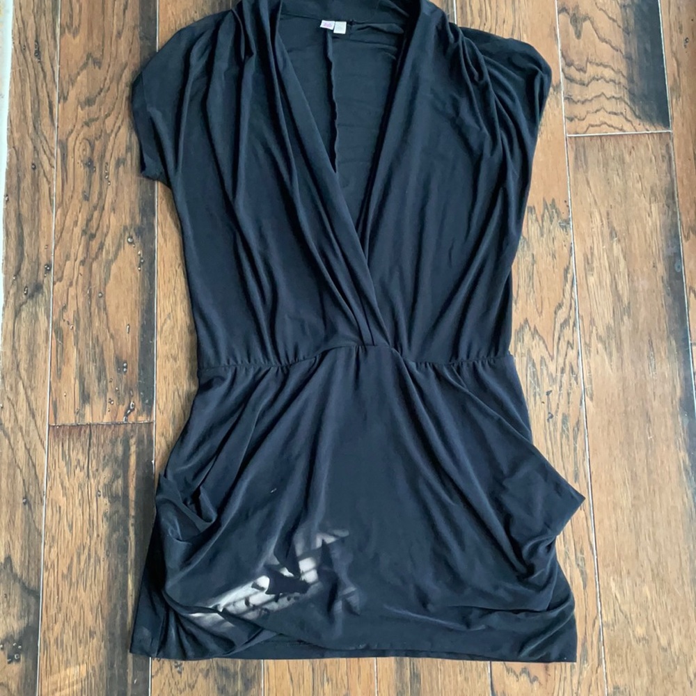 Size L Short Black Dress front open to waist to show off cleavage. 🔥